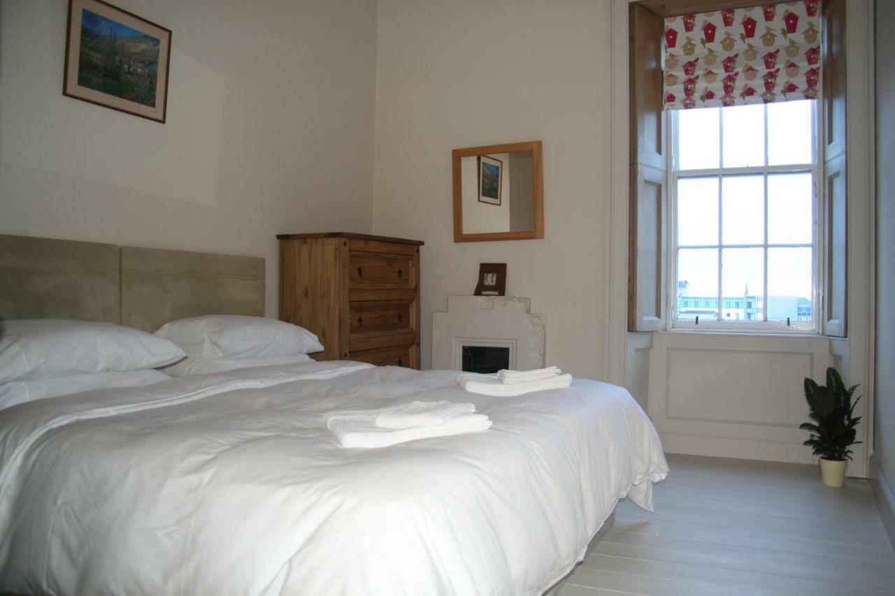 Hopetoun Grande Georgian Apartment เอดินบะระ ภายนอก รูปภาพ